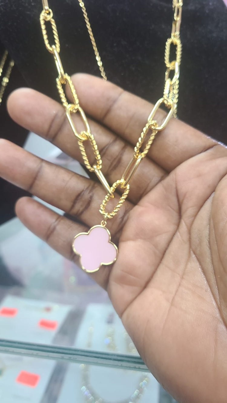 Leaf pink necklace