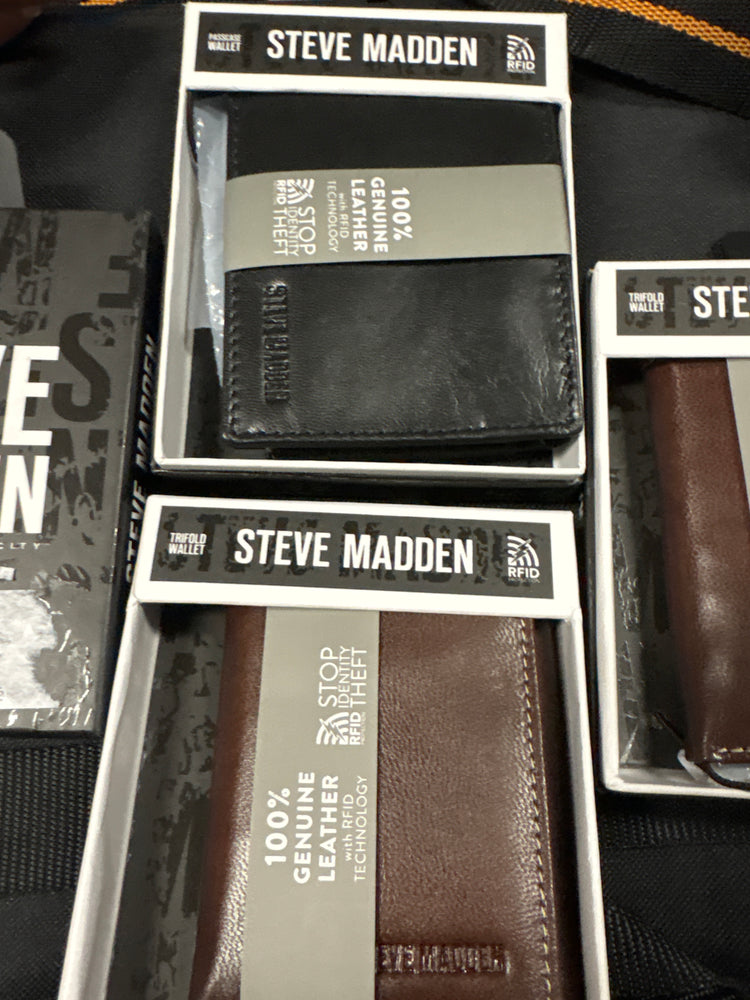 Steve Madden men wallet
